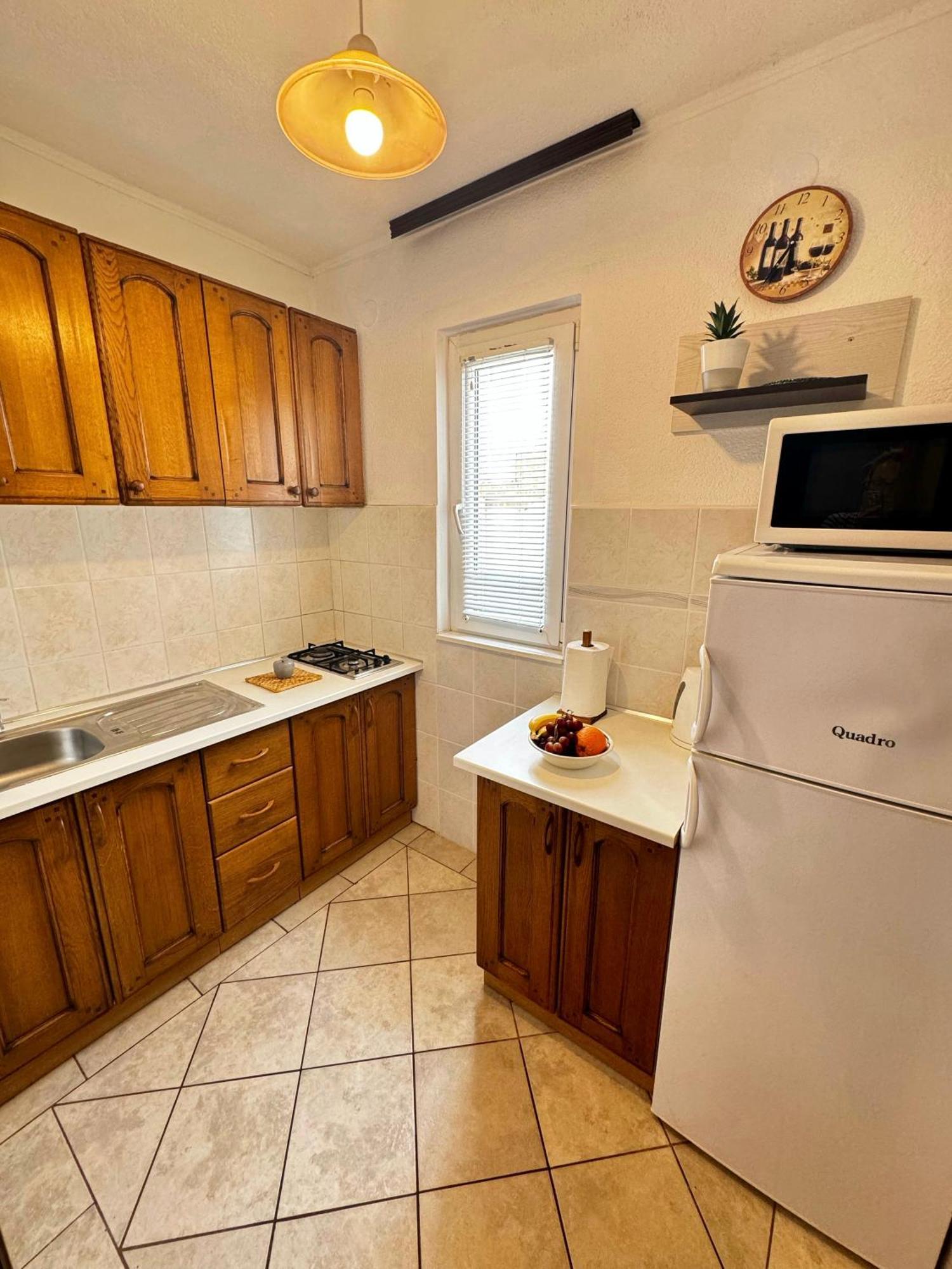 Apartmani Cvangic Vir Εξωτερικό φωτογραφία