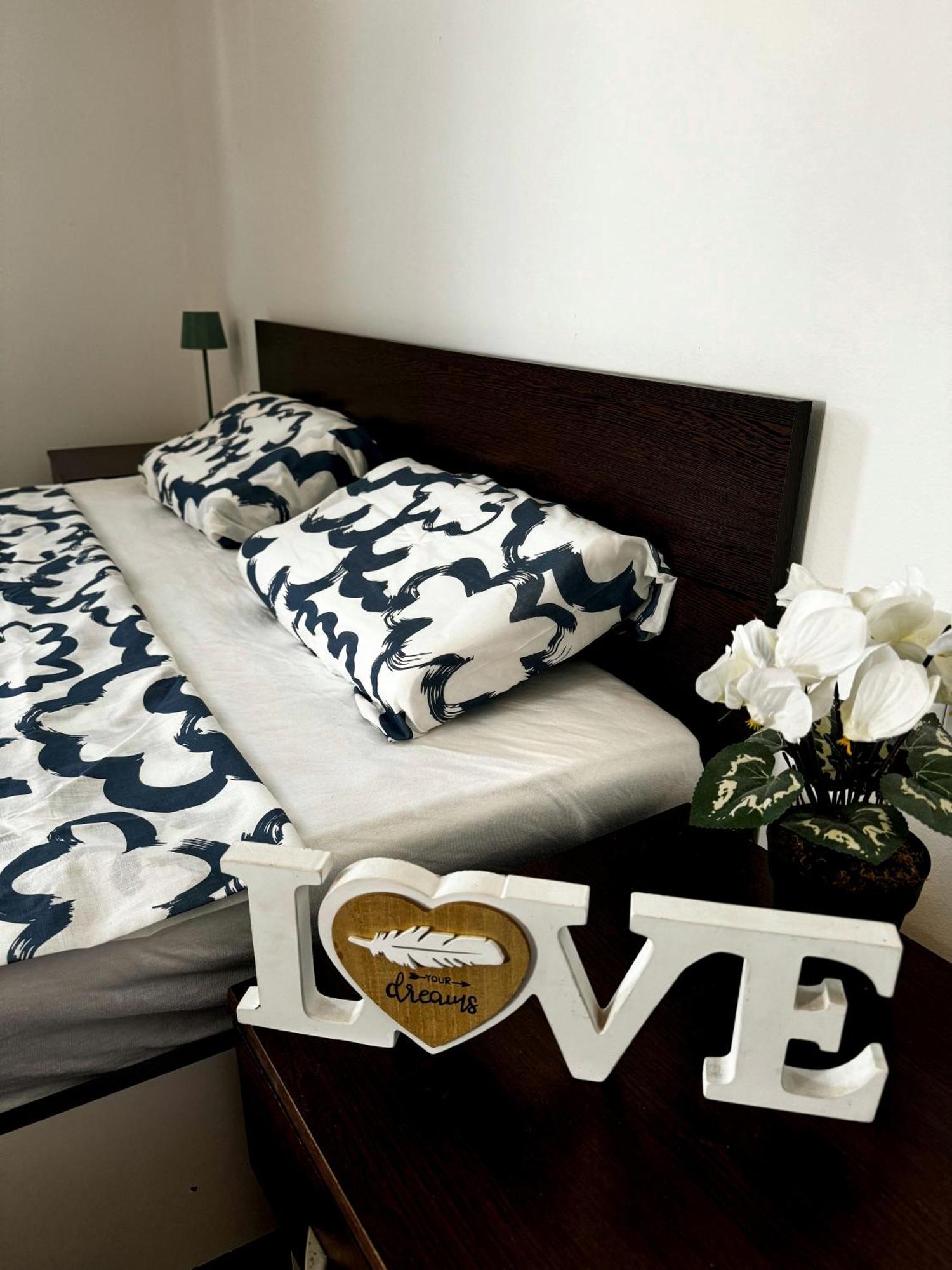 Apartmani Cvangic Vir Εξωτερικό φωτογραφία