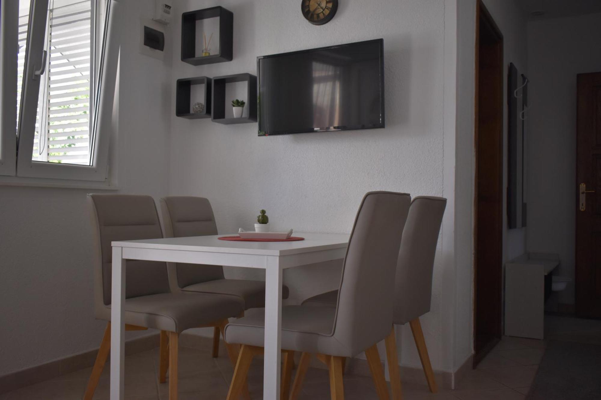 Apartmani Cvangic Vir Εξωτερικό φωτογραφία
